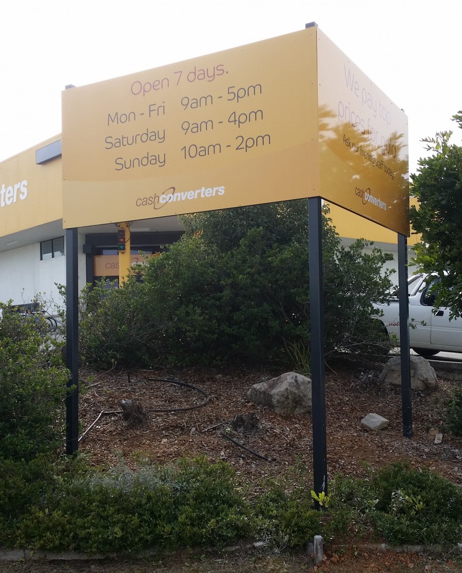 Carpark Post and Sign – Caboolture – North Brisbane