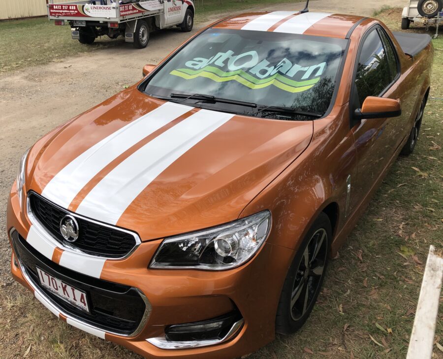 Commodore Center Stripes-Mansfield and Kallangur Qld